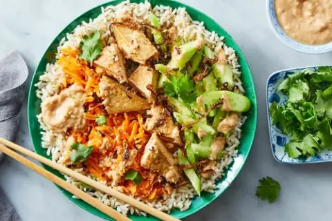 Coconut Chicken Buddha Bowl