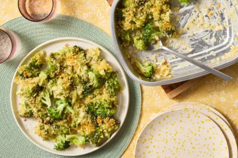 Cheesy Baked Broccoli