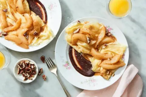 Spiced Pear Crepes