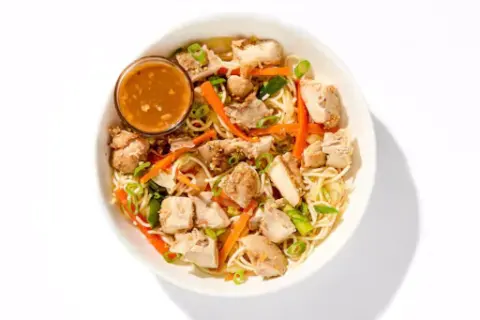 Garlic-Ginger Chicken Lo Mein
