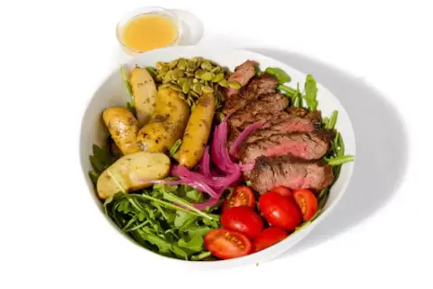Mojo Rojo Grilled Steak Salad