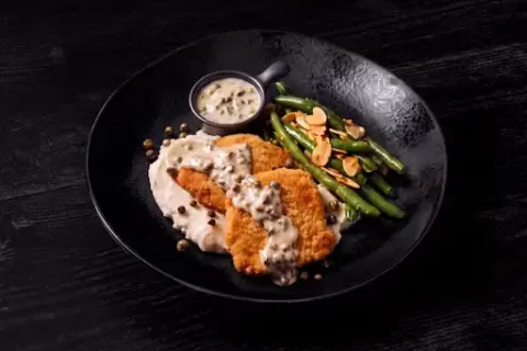 Plant-Based Chick'n Milanese Piccata