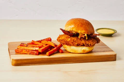 Garlicky Fried Chicken Sandos