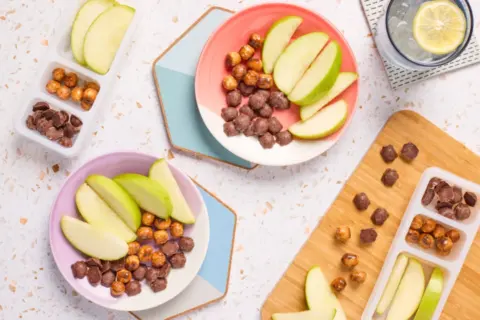 Apples, Chocolatey Caramels & Pretzels
