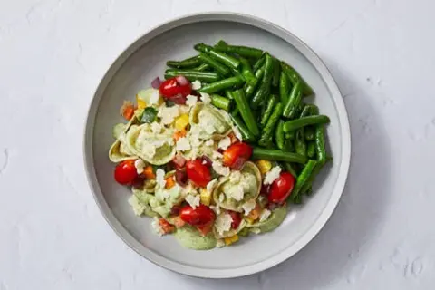 Creamy Pesto Tortellini