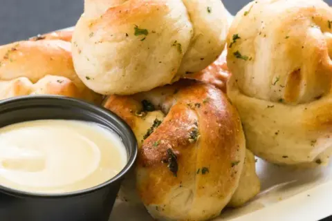 Garlic Knots