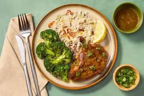 Turkish-Spiced Chicken in Apricot Sauce