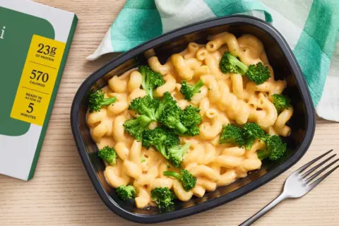 Creamy Cavatappi Mac & Cheese