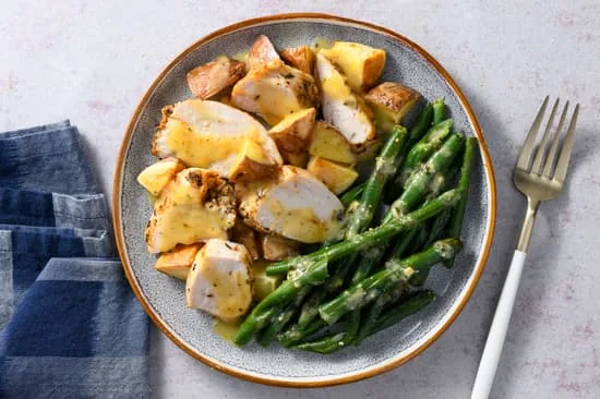 Sliced Turkey in White Wine Sauce